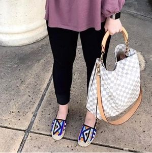 🤩ONE DAY SALE🎁